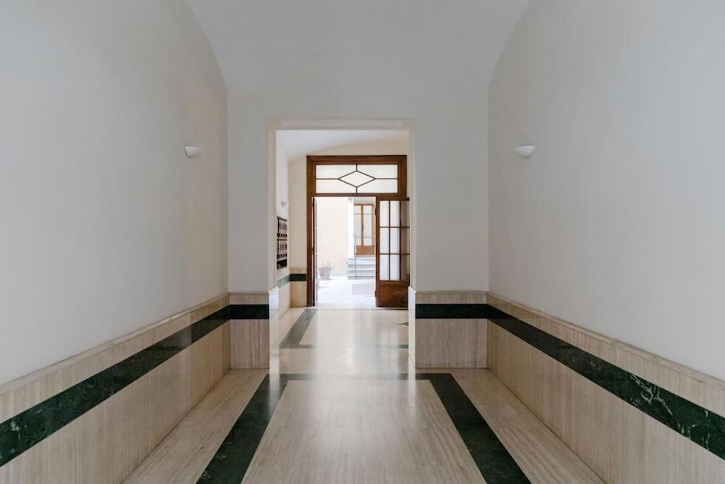 Elegant Apartment Via Veneto By Varental Rome Bagian luar foto