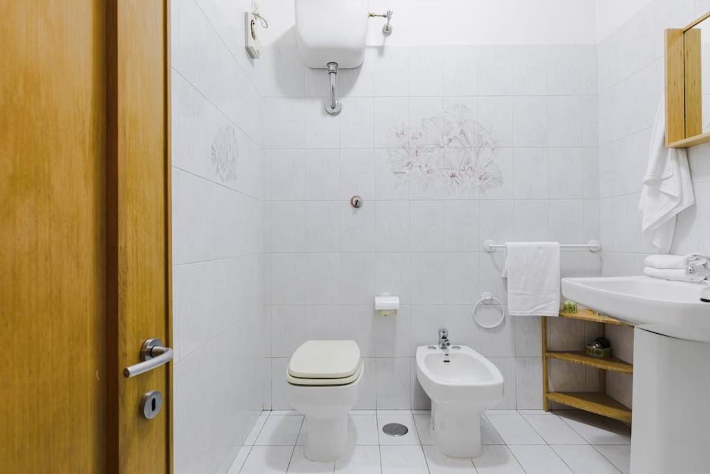 Elegant Apartment Via Veneto By Varental Rome Bagian luar foto
