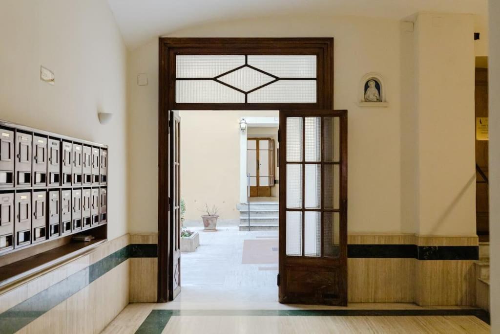 Elegant Apartment Via Veneto By Varental Rome Bagian luar foto