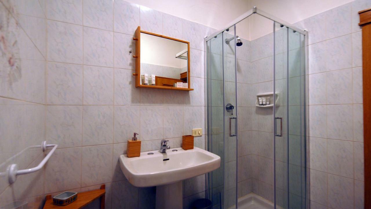 Elegant Apartment Via Veneto By Varental Rome Bagian luar foto